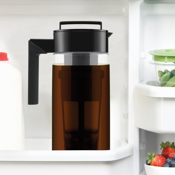 TAKEYA 1-Quart Cold Brew Coffee Maker All-In-One - Picture 8 of 13